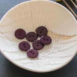 Boutons en nacre plat 2 trous – Violet